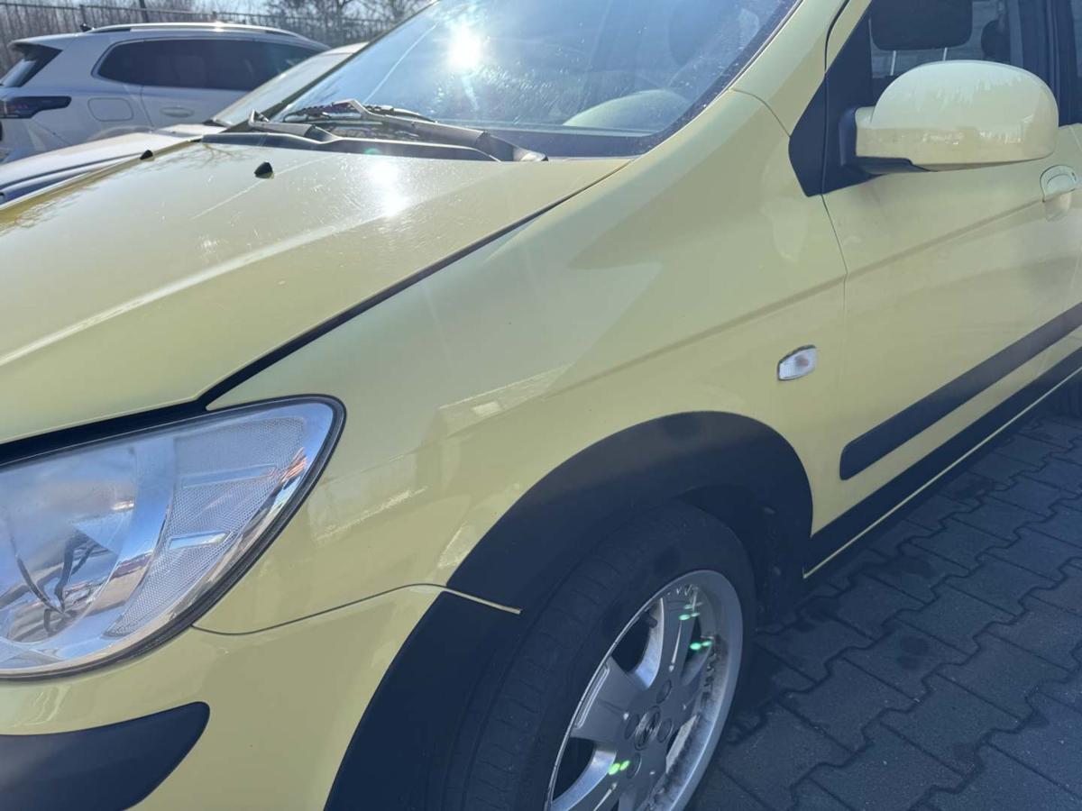 Hyundai Getz Cross original Kotfl&uuml;gel vorn links 3W Willow Green Bj.2008